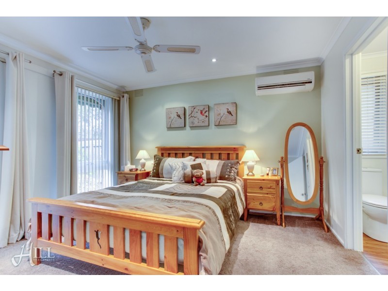 6 Lilian Court, Hampton Park VIC 3976