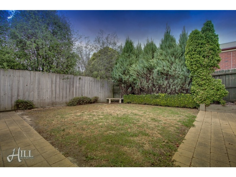 11 Terrace Gardens, Narre Warren South VIC 3805