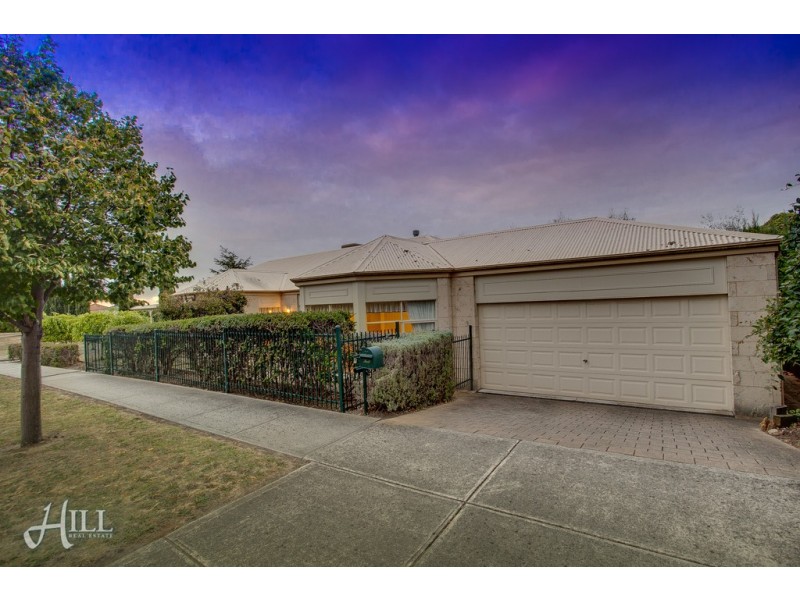 11 Terrace Gardens, Narre Warren South VIC 3805