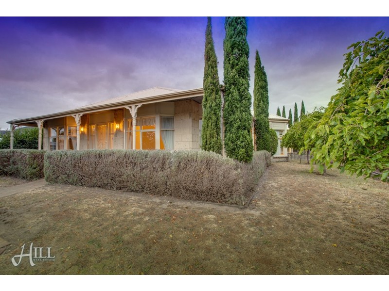 11 Terrace Gardens, Narre Warren South VIC 3805