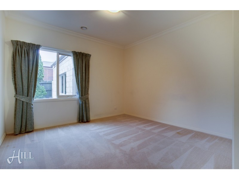 11 Terrace Gardens, Narre Warren South VIC 3805