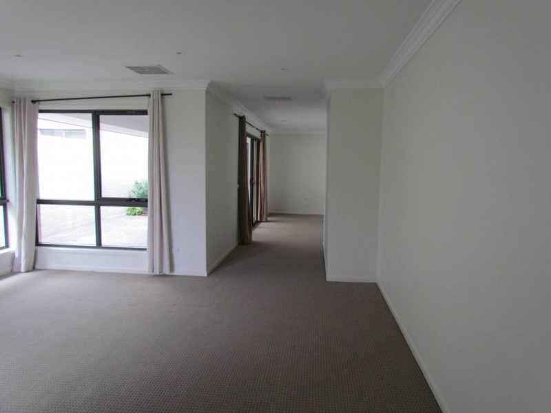 25 Hayman Road, Berwick VIC 3806