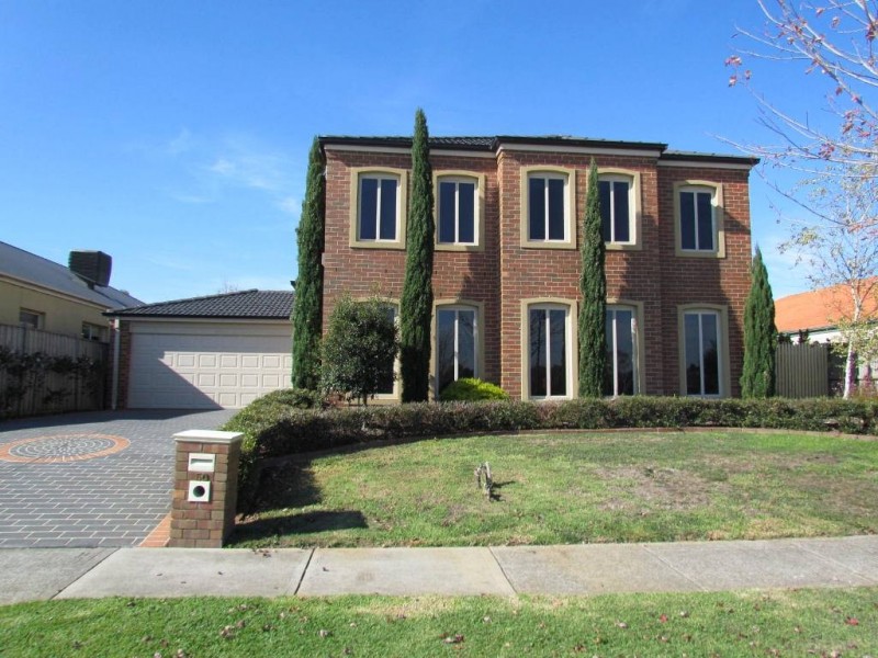 50 Moondarra Drive, Berwick VIC 3806