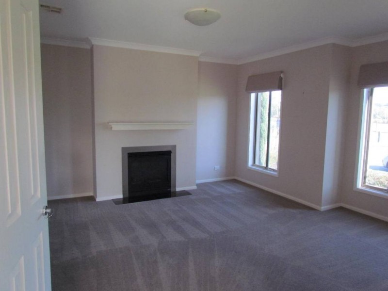 50 Moondarra Drive, Berwick VIC 3806