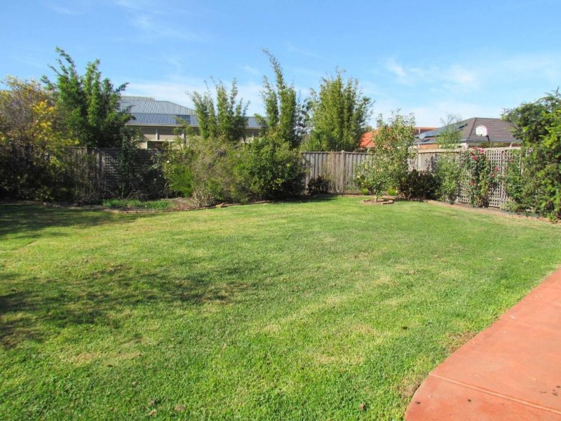 50 Moondarra Drive, Berwick VIC 3806