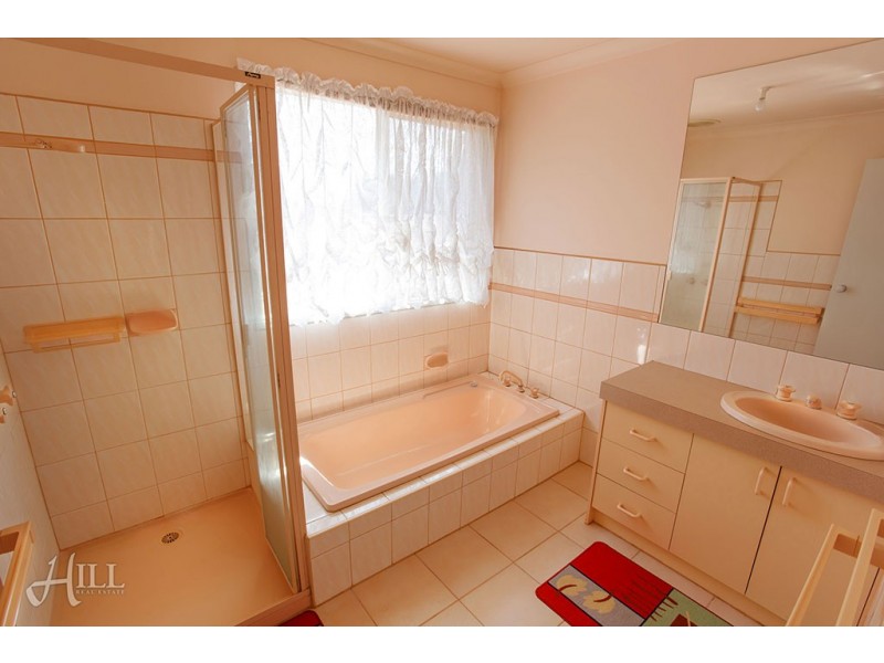 5 Thornton Close, Hallam VIC 3803