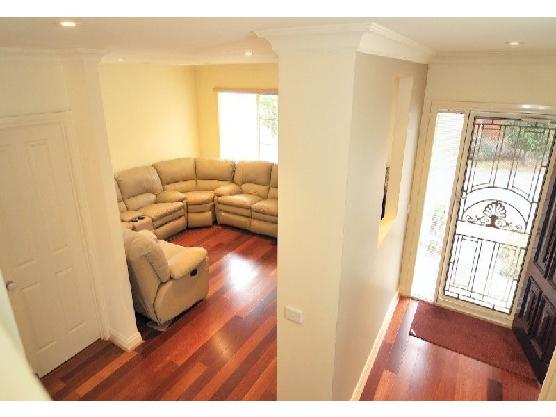 5/1 Young Road, Hallam VIC 3803