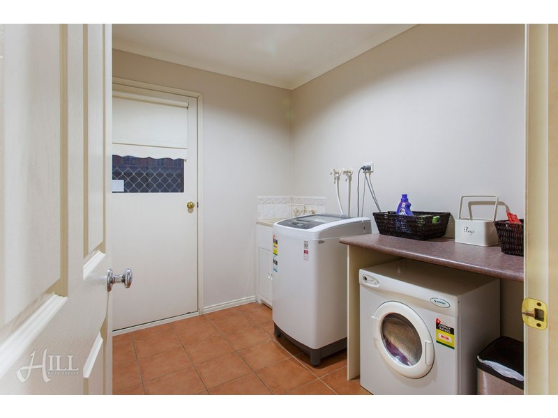 22 Streeton Way, Berwick VIC 3806