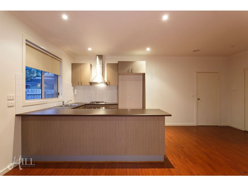 10A Strathavan Drive, Berwick VIC 3806