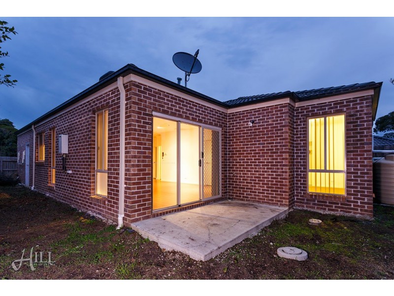 10A Strathavan Drive, Berwick VIC 3806