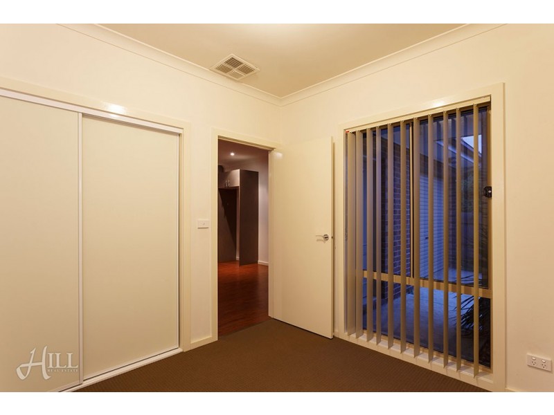 10A Strathavan Drive, Berwick VIC 3806