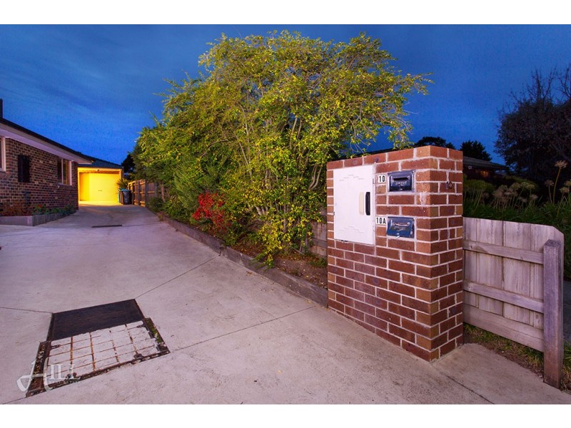 10A Strathavan Drive, Berwick VIC 3806