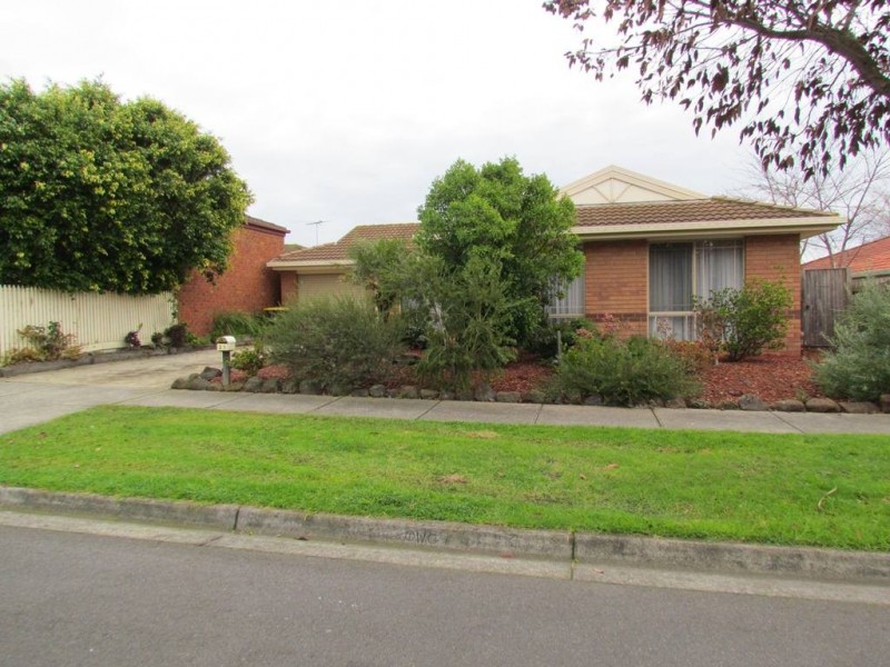 31 Orama Avenue, Carrum Downs VIC 3201