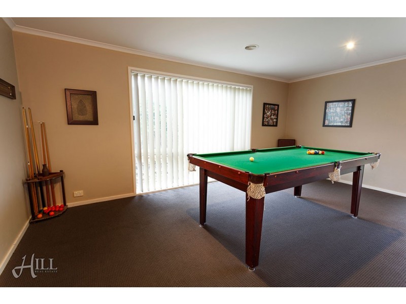 43 Bluehills Boulevard, Pakenham VIC 3810