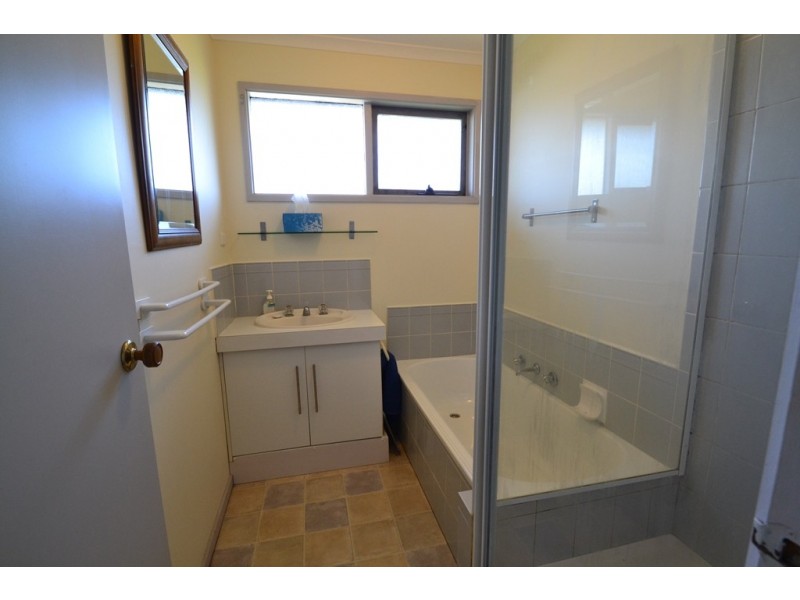 103 Darling Way, Narre Warren VIC 3805