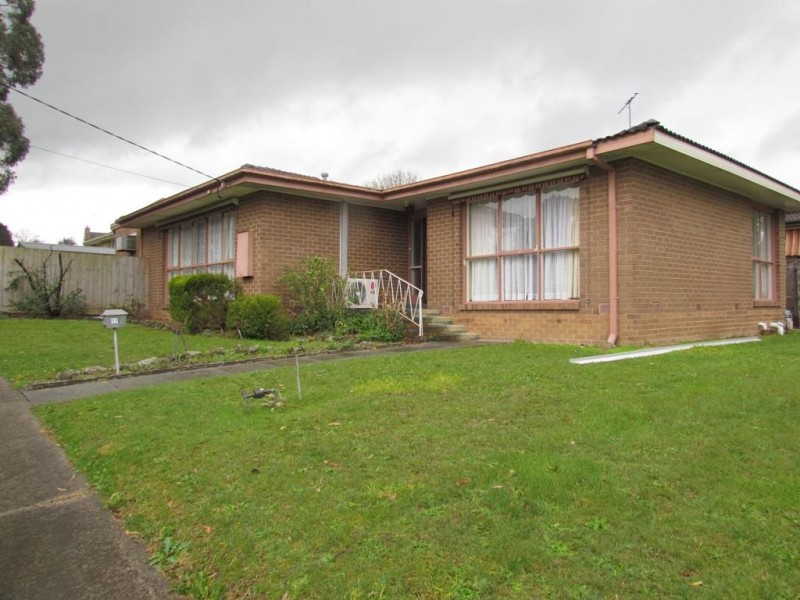 11 Luton Court, Rowville VIC 3178