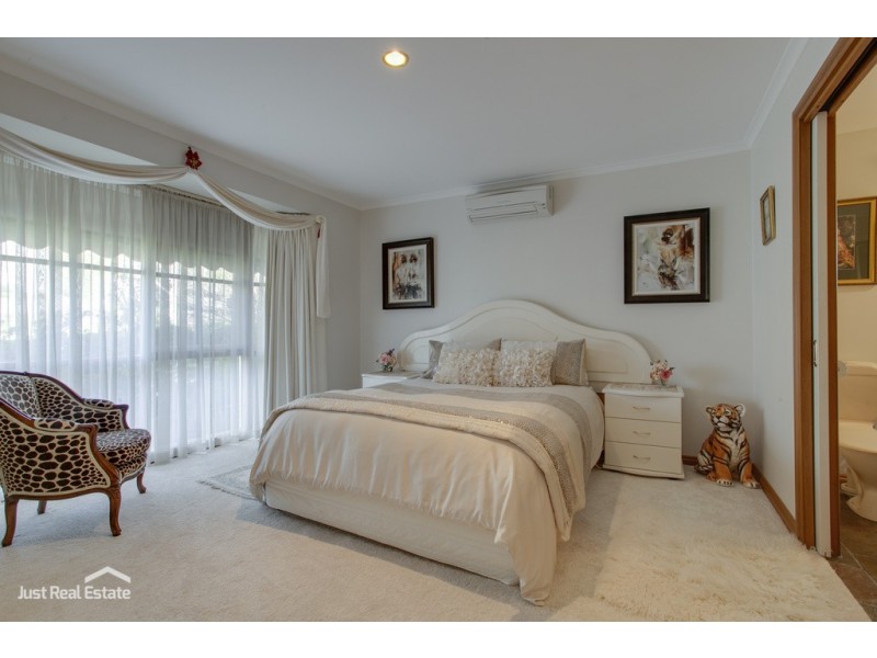 58 Lawrence Drive, Berwick VIC 3806