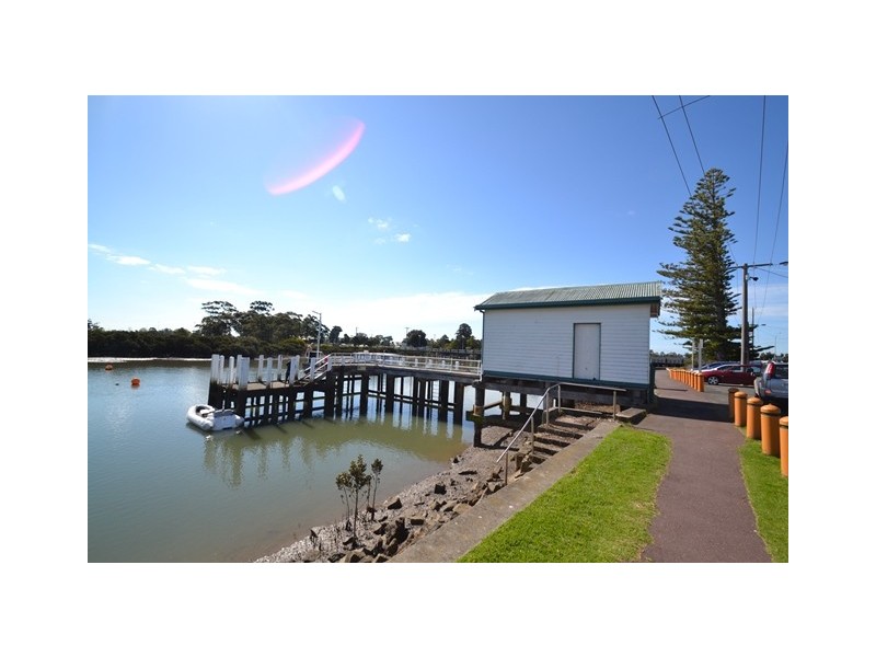 16 Walmac Close, Tooradin VIC 3980