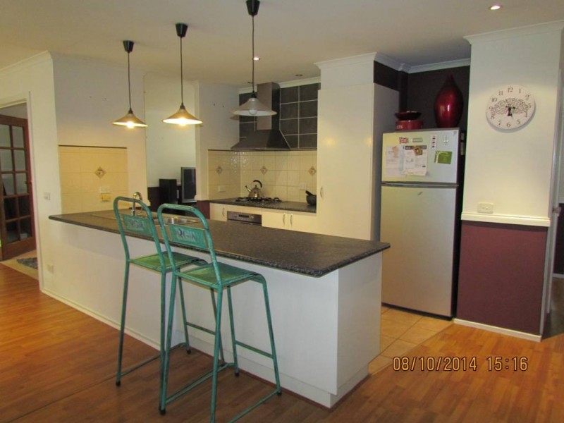 1 Yiota Court, Berwick VIC 3806