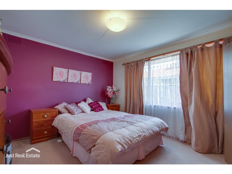 12 Fernwood Road, Narre Warren VIC 3805