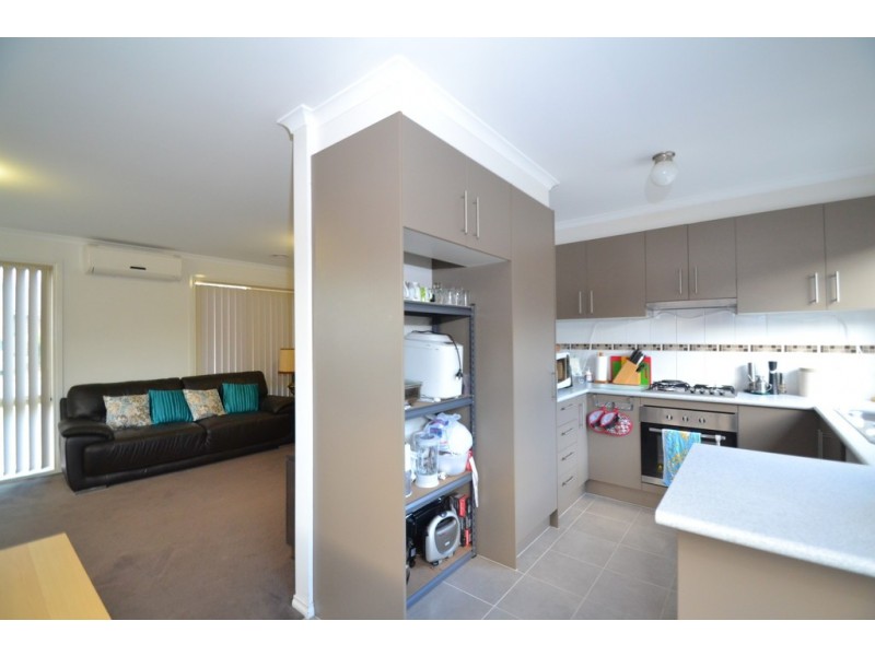 1 Samchelle Place, Pakenham VIC 3810