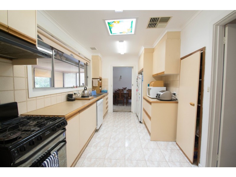 5 Capella Close, Doveton VIC 3177