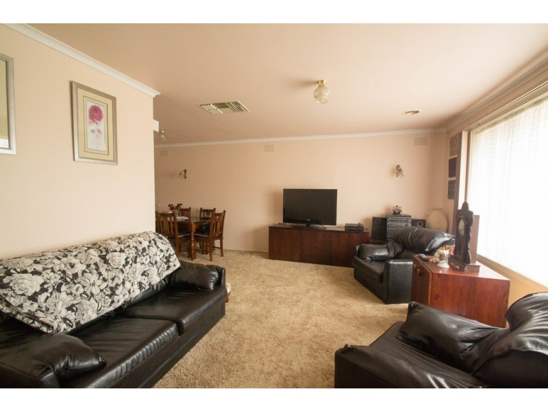 5 Capella Close, Doveton VIC 3177