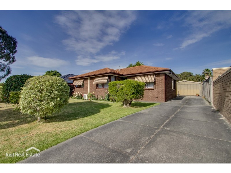 12 Fernwood Road, Narre Warren VIC 3805
