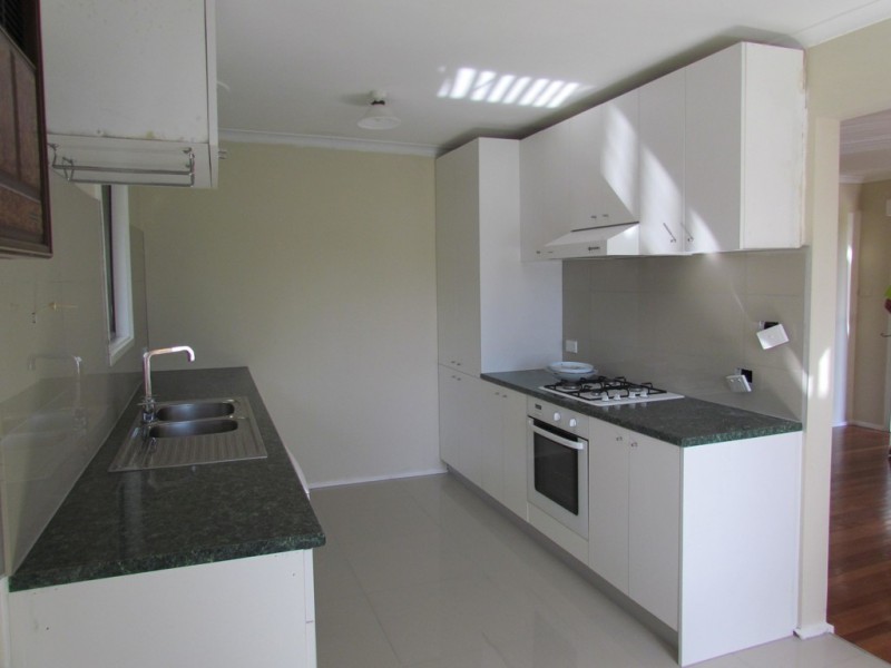 12 Fernwood Road, Narre Warren VIC 3805