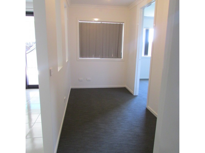 13 Marblelight Way, Clyde North VIC 3978