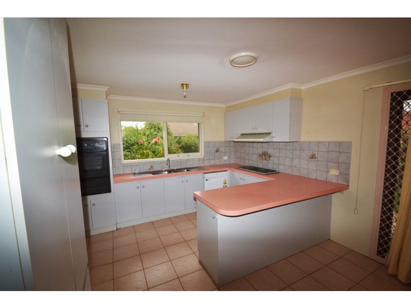 4 Van Der Haar Avenue, Berwick VIC 3806