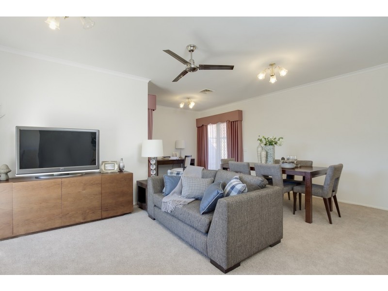 81/6 Melville Park Drive, Berwick VIC 3806