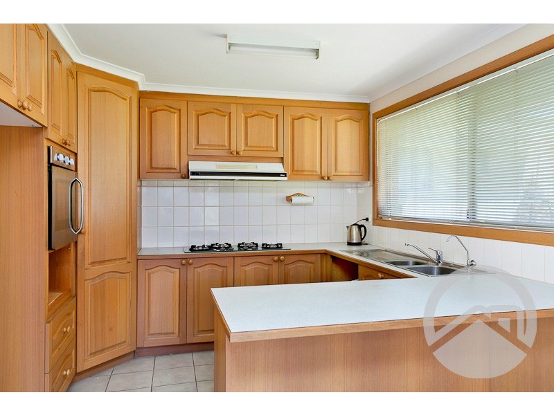 76 Thomas Mitchell Drive, Endeavour Hills VIC 3802