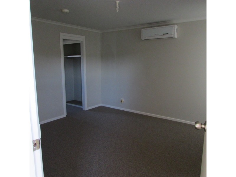 76 Thomas Mitchell Drive, Endeavour Hills VIC 3802