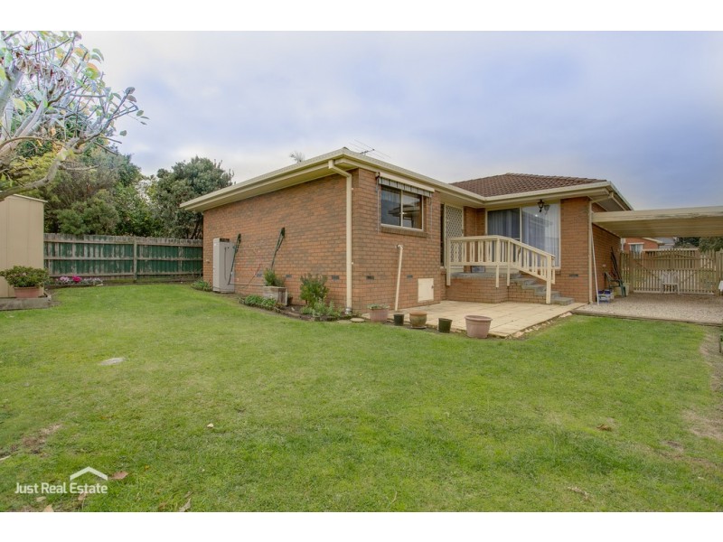 4 Foulds Court, Berwick VIC 3806