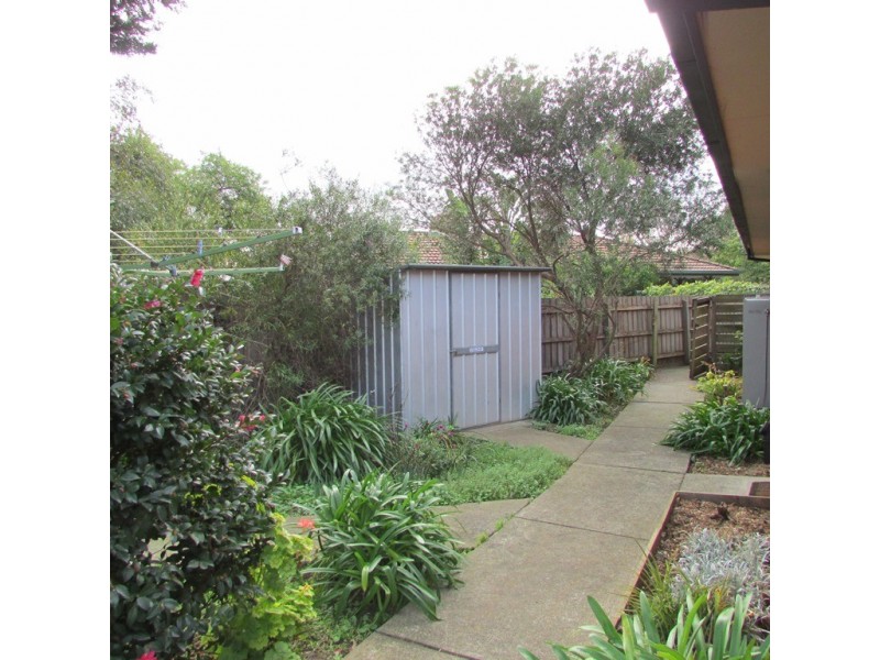 16 Harwood Court, Berwick VIC 3806