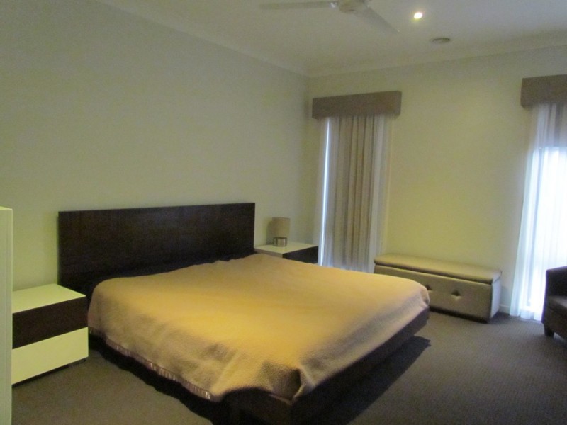 5 Ramsay Close, Pakenham VIC 3810