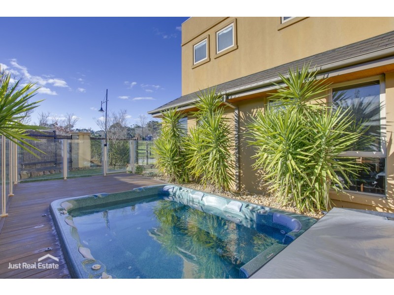 Unit 6/3 Paddington Terrace, Berwick VIC 3806