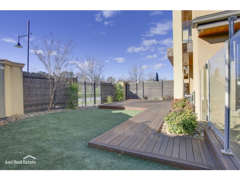 Unit 6/3 Paddington Terrace, Berwick VIC 3806