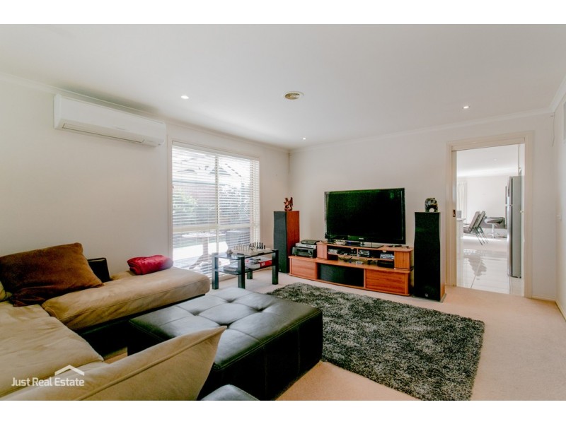 3 Yiota Court, Berwick VIC 3806