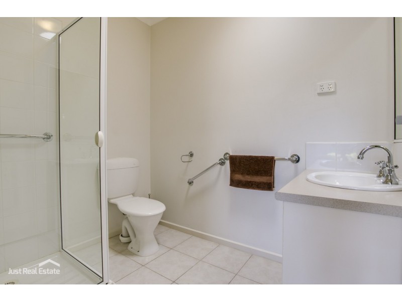 9/443 Ormond Road, Narre Warren South VIC 3805