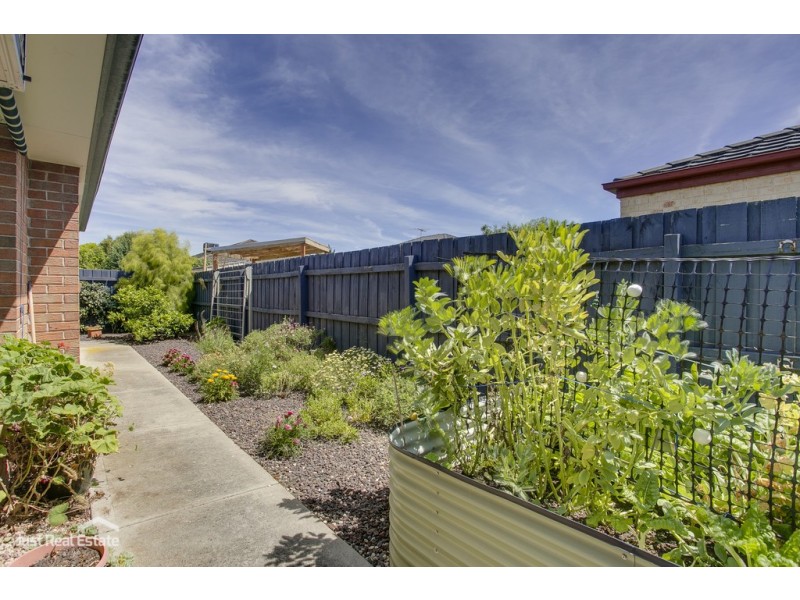 9/443 Ormond Road, Narre Warren South VIC 3805