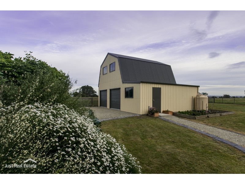 50 Parish Road, Iona VIC 3815