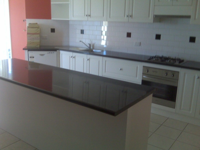 10 McCubbin Way, Berwick VIC 3806