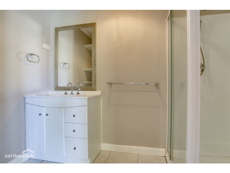 72 Springfield Crescent, Hampton Park VIC 3976