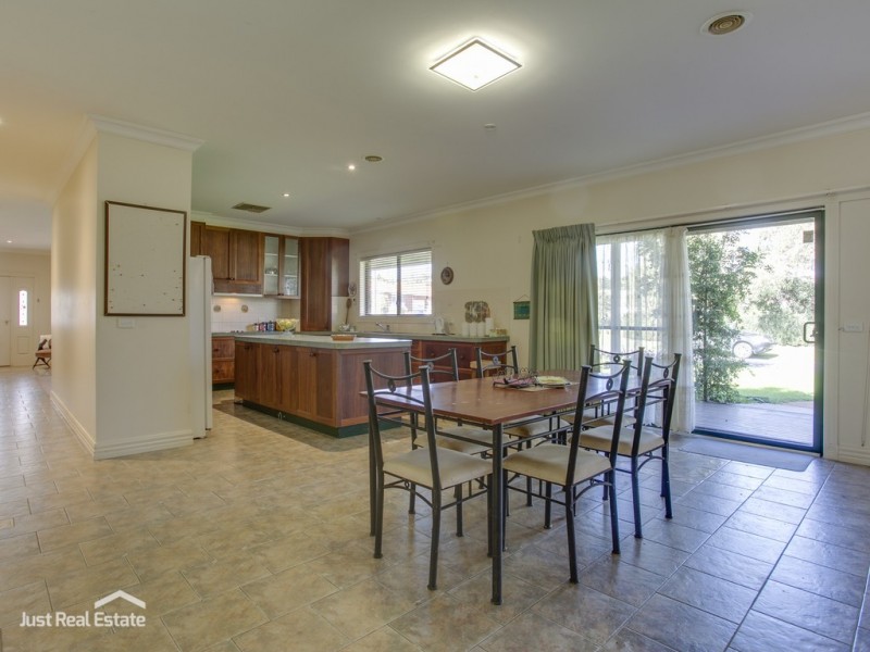 10 Grace Court, Narre Warren North VIC 3804