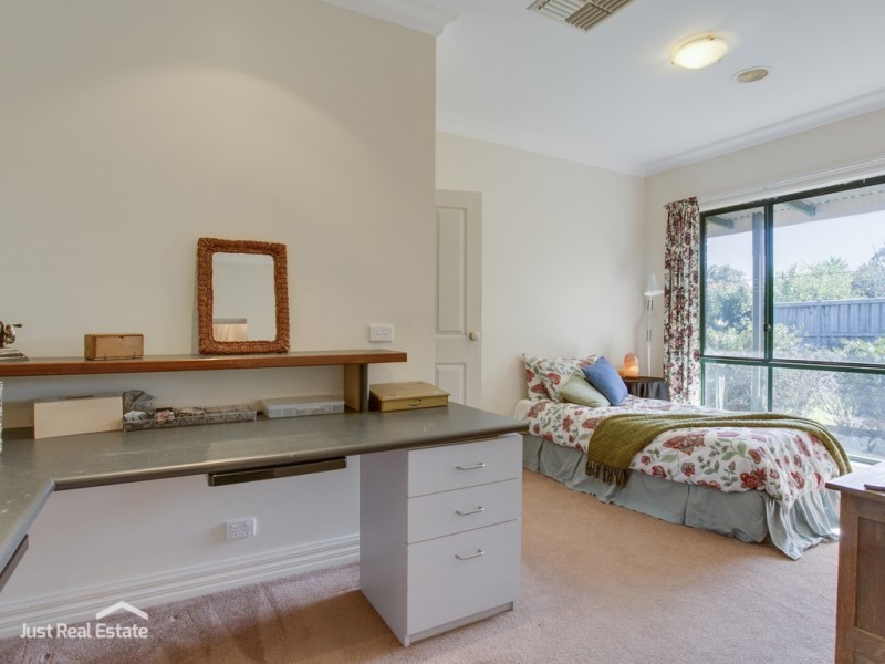 10 Grace Court, Narre Warren North VIC 3804