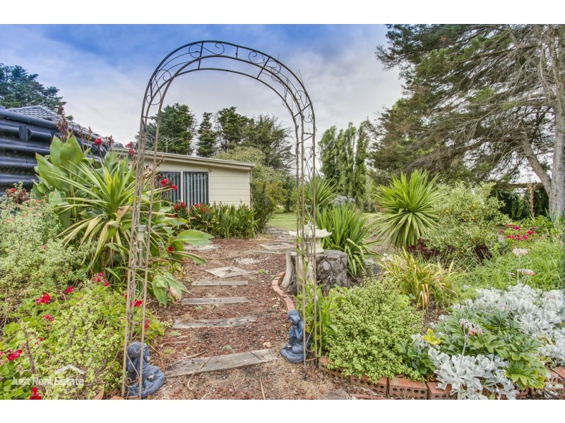 160 Number Seven Drain Road, Bayles VIC 3981