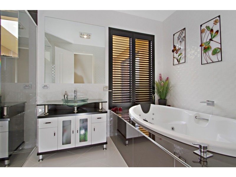 10 Panoramic Terrace, Berwick VIC 3806