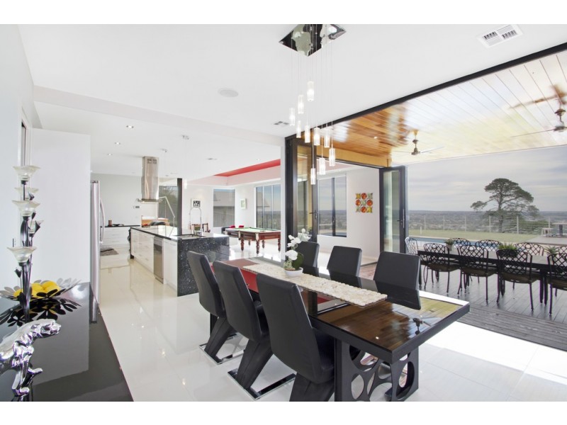 10 Panoramic Terrace, Berwick VIC 3806